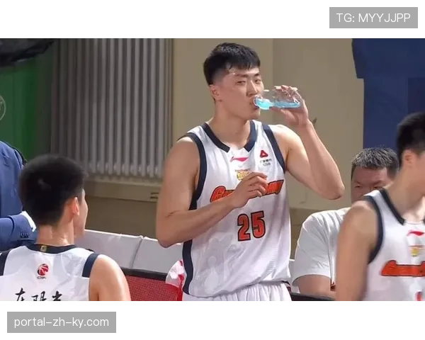 广东三连败期间场均丢13.6前场板 防守篮板保护成体系性短板 广东三连败期间场均丢13.6前场板 防守篮板保护成体系性短板